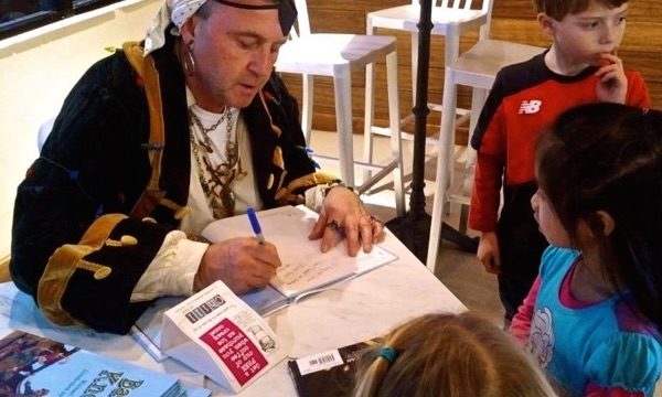 Children's Author Michael Lewis at Chill on Park's Evening of Holiday Fun Event